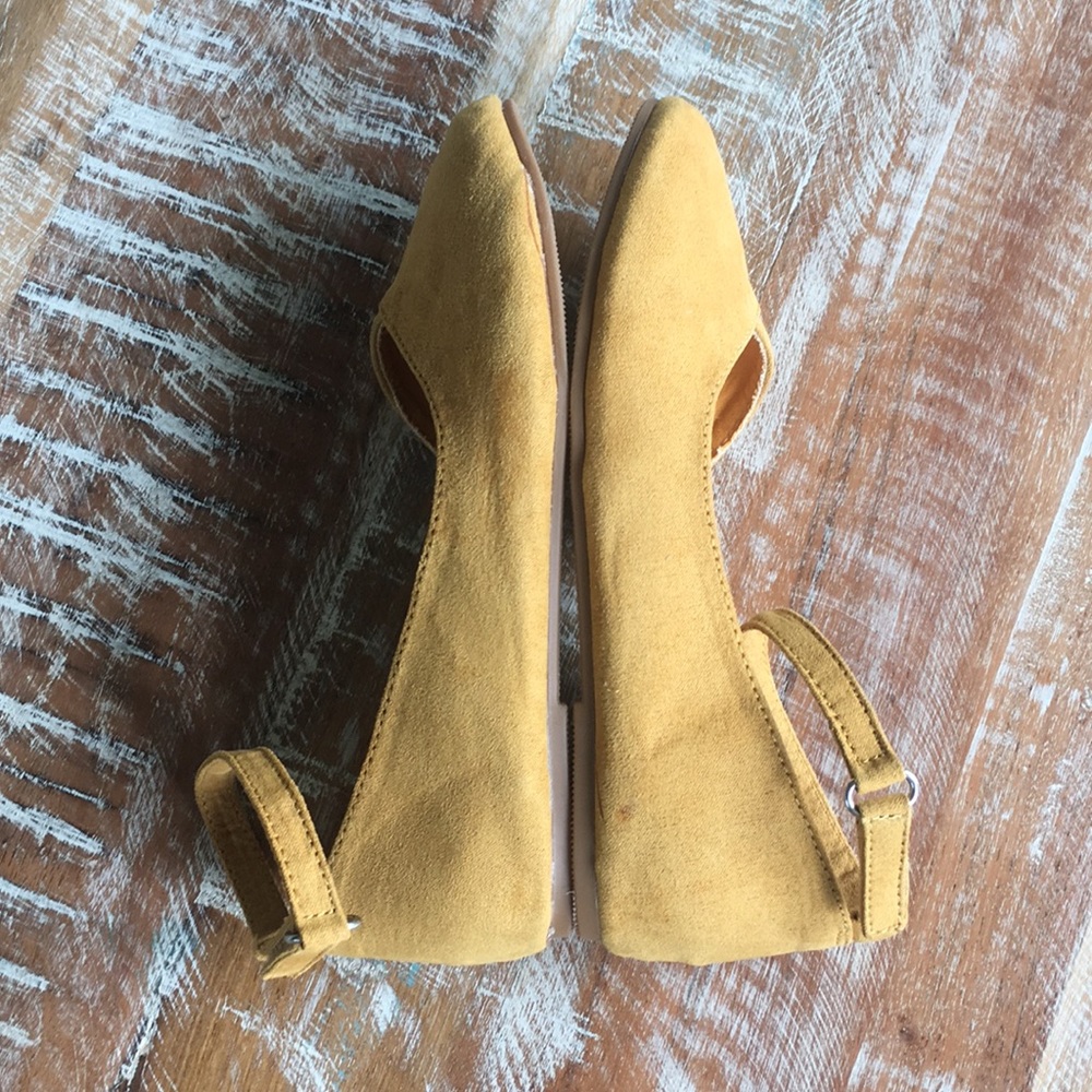 *SOLD* Old Navy d’Orsay pointed toe ballet flats - Picture 10 of 10
